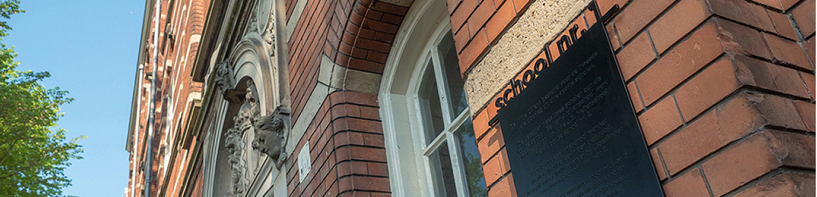 &nbsp;Plaquette School nr. 1